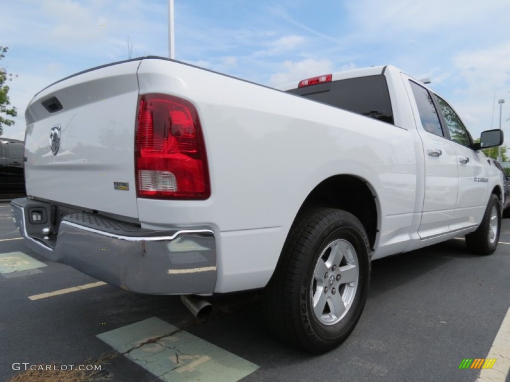 2011 Ram 1500 SLT Quad Cab - Bright White / Dark Slate Gray/Medium Graystone photo #3