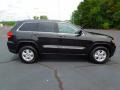 2013 Brilliant Black Crystal Pearl Jeep Grand Cherokee Laredo 4x4  photo #4