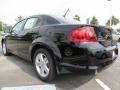 Black - Avenger SXT Photo No. 2