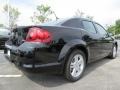 Black - Avenger SXT Photo No. 3