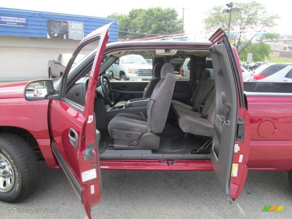 2006 Silverado 1500 LT Extended Cab 4x4 - Sport Red Metallic / Dark Charcoal photo #9