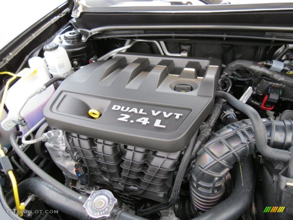 2013 Dodge Avenger SXT 2.4 Liter DOHC 16-Valve Dual VVT 4 Cylinder Engine Photo #69160489
