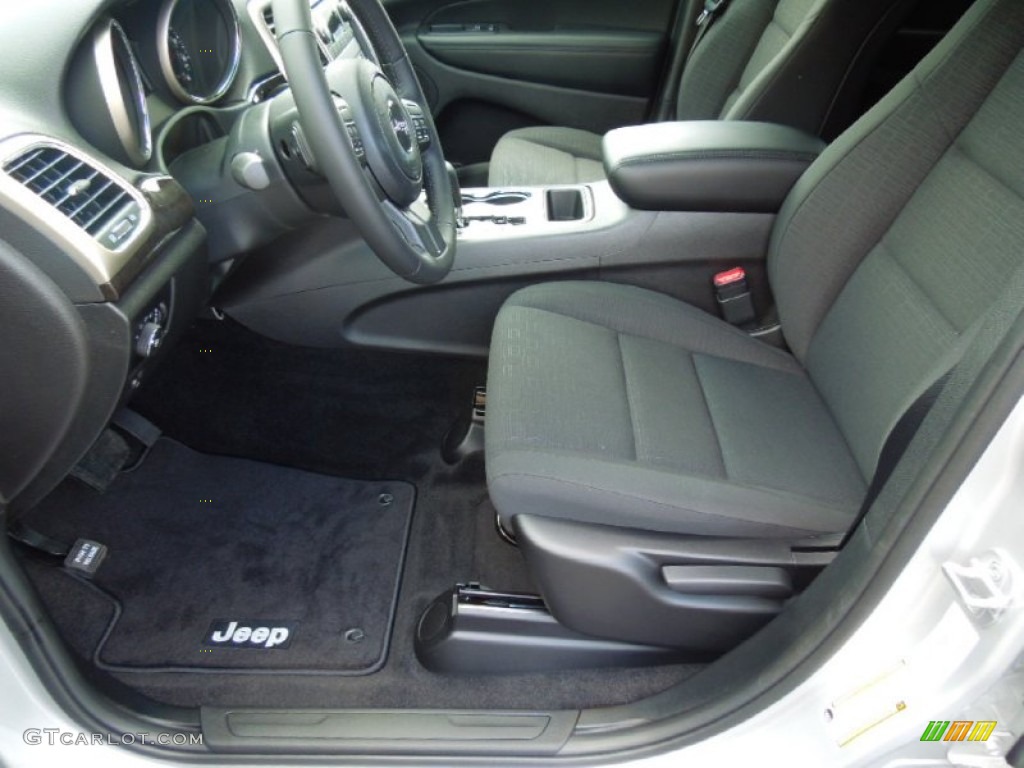 2013 Grand Cherokee Laredo 4x4 - Bright Silver Metallic / Black photo #8