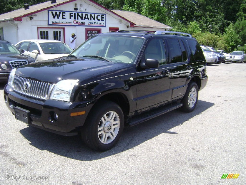 2004 Mountaineer Premier - Black Clearcoat / Midnight Grey photo #1