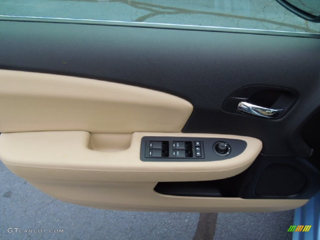 2013 Chrysler 200 Limited Sedan Black/Light Frost Beige Door Panel Photo #69161197