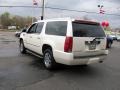 White Diamond - Escalade ESV AWD Photo No. 15