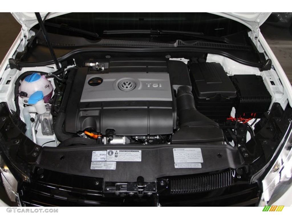 2013 Volkswagen Golf R 2 Door 4Motion Engine Photos