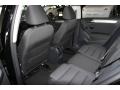 Black - Golf 4 Door TDI Photo No. 13