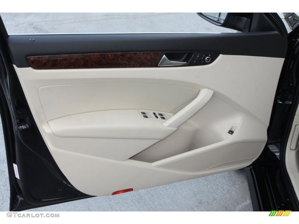 2013 Volkswagen Passat V6 SEL Cornsilk Beige Door Panel Photo #69167008