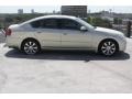 Serengeti Sand Metallic - M 35 Sedan Photo No. 6