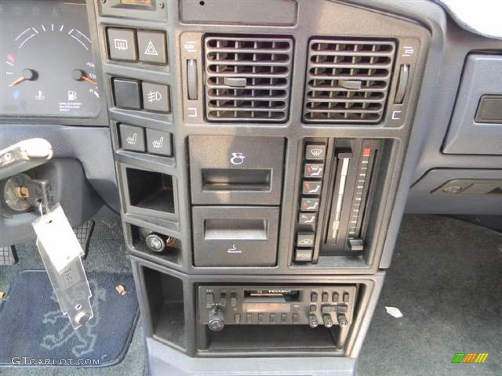 1986 Peugeot 505 STI Sedan Controls Photo #69168904