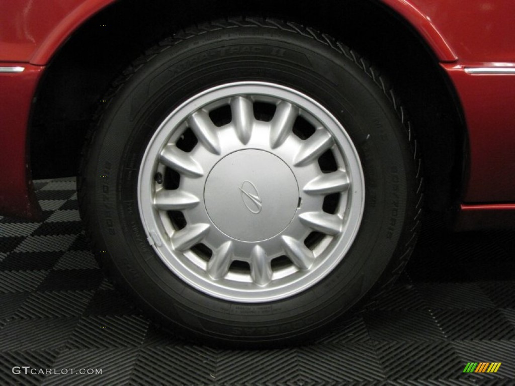 1999 Oldsmobile Eighty-Eight LS Wheel Photo #69172327