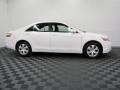 Super White - Camry LE Photo No. 7