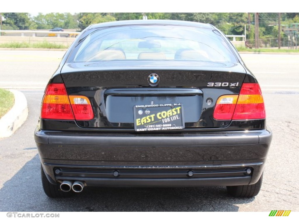 2003 3 Series 330xi Sedan - Jet Black / Sand photo #5