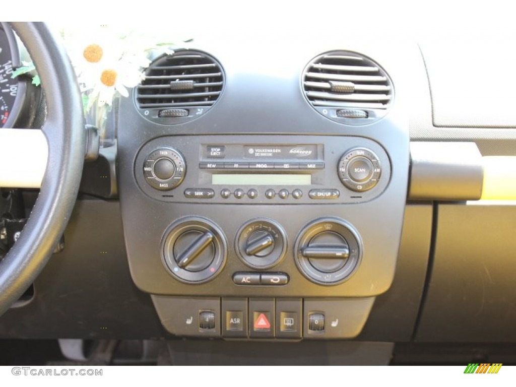 2002 Volkswagen New Beetle Special Edition Double Yellow Color Concept Coupe Controls Photos