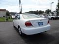 Super White - Camry SE Photo No. 3