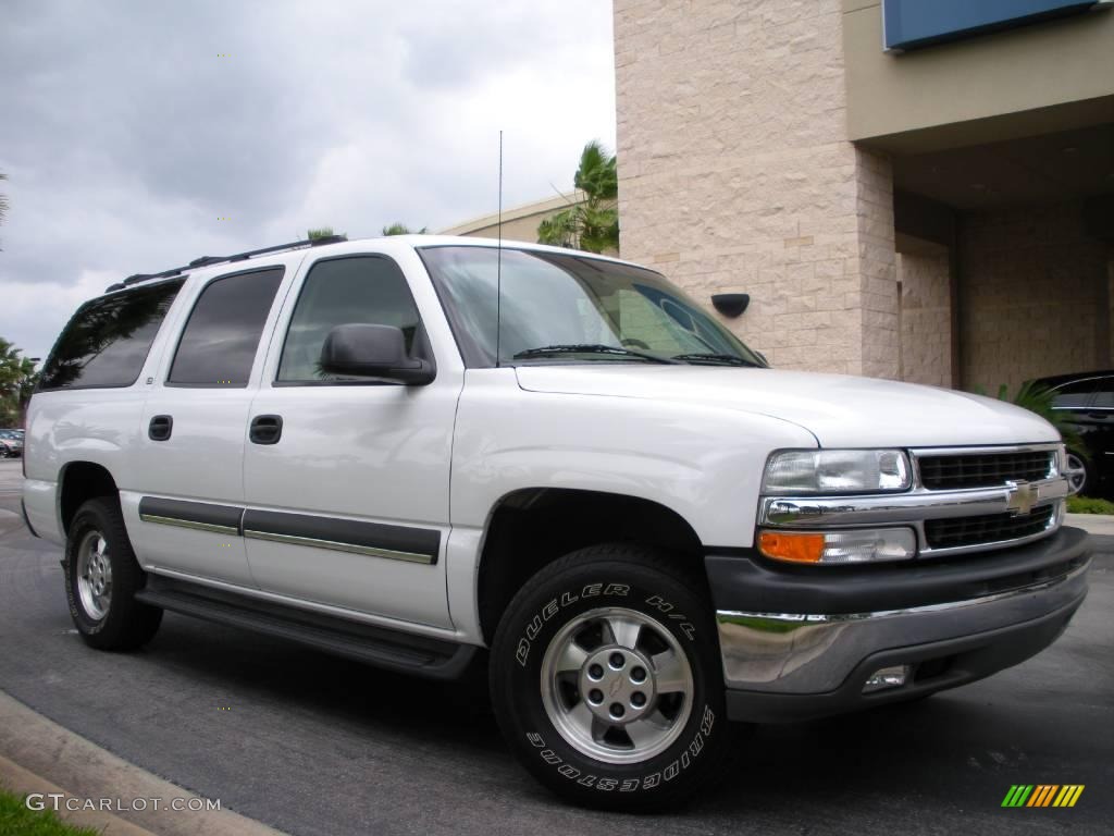 2002 Suburban 1500 LS - Summit White / Tan photo #4