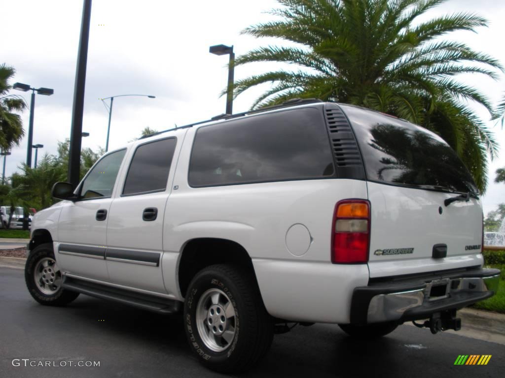 2002 Suburban 1500 LS - Summit White / Tan photo #8