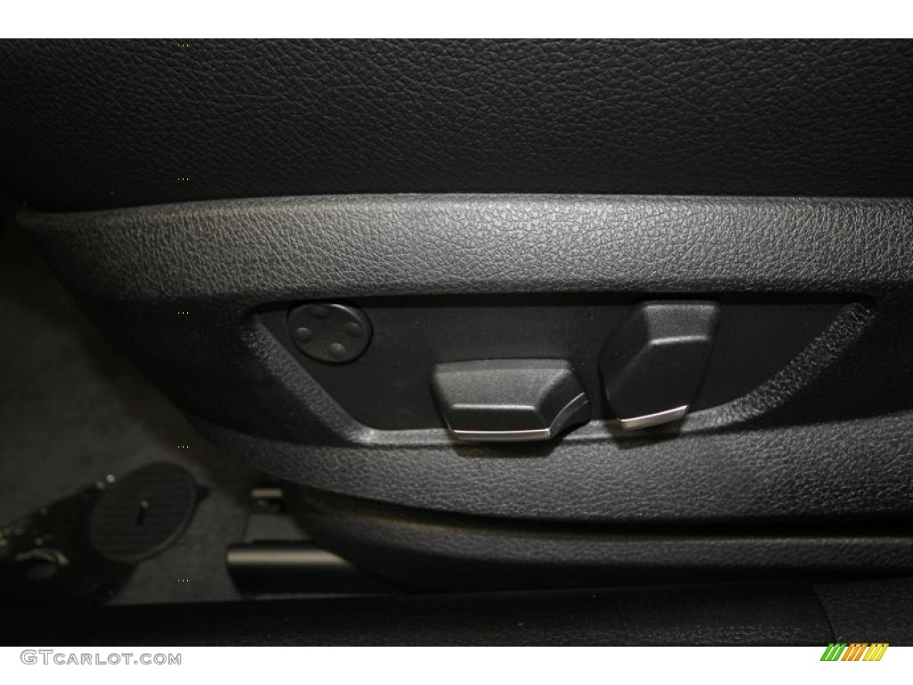 2013 5 Series 535i Sedan - Titanium Silver Metallic / Black photo #15