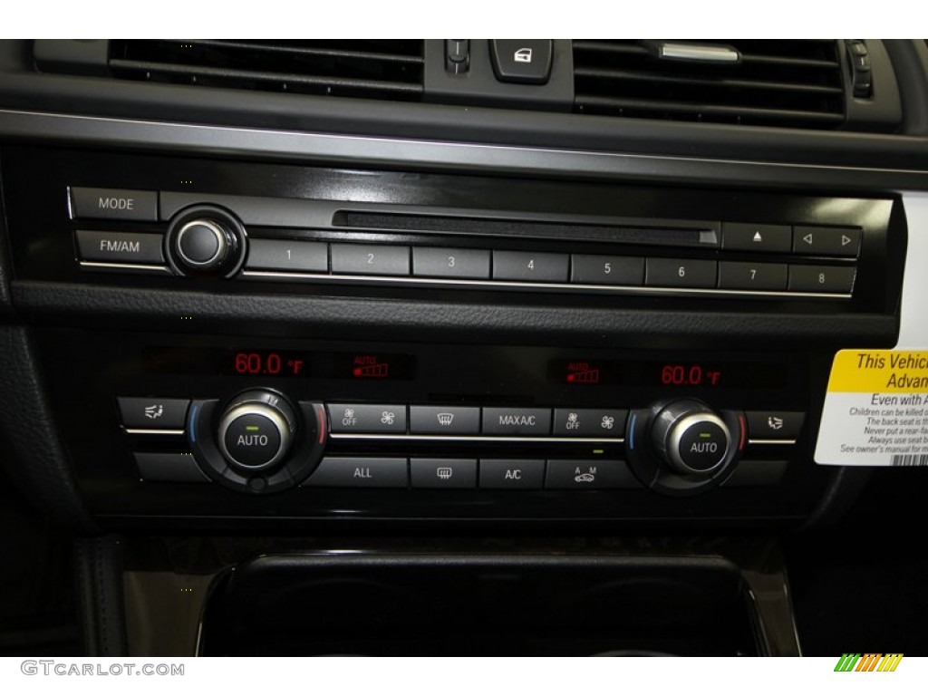 2013 BMW 5 Series 535i Sedan Controls Photo #69178159