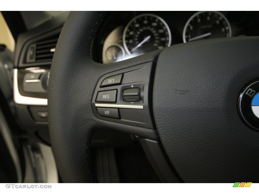 2013 BMW 5 Series 535i Sedan Controls Photo #69178213