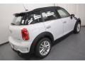 Light White - Cooper S Countryman Photo No. 7