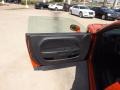 HEMI Orange - Challenger SRT8 Photo No. 14