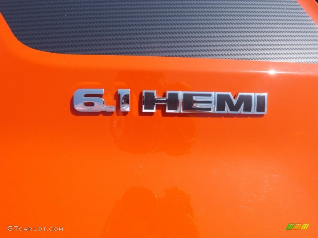 2009 Dodge Challenger SRT8 Marks and Logos Photo #69182593