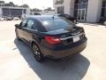 Black - 200 S Sedan Photo No. 3