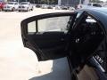 Black - 200 S Sedan Photo No. 18