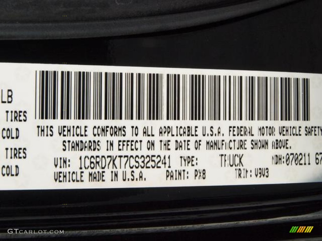 2012 Ram 1500 Express Crew Cab 4x4 - Black / Dark Slate Gray/Medium Graystone photo #6