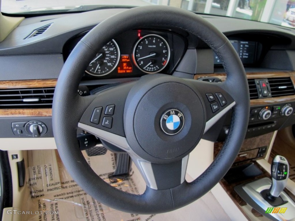 2010 BMW 5 Series 535i xDrive Sports Wagon Cream Beige Steering Wheel Photo #69184924