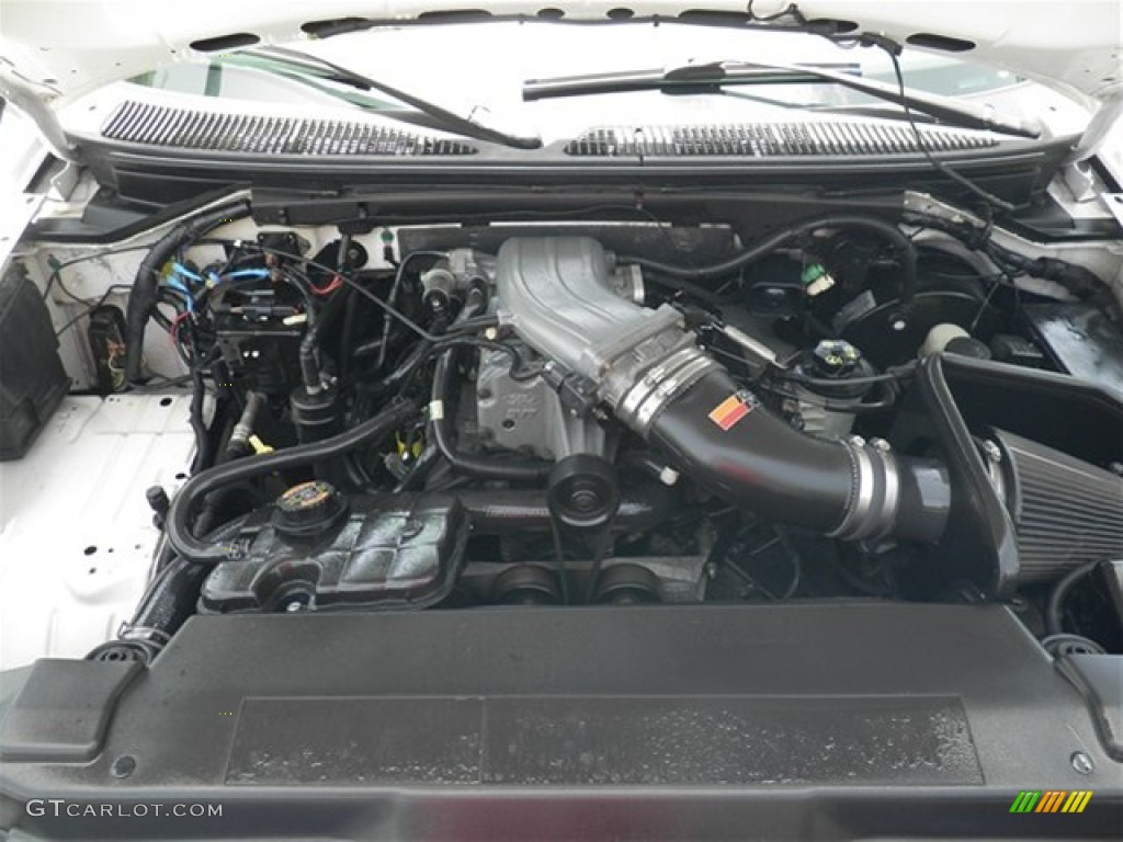 2003 Ford F150 SVT Lightning 5.4 Liter SVT Supercharged SOHC 16-Valve Triton V8 Engine Photo #69186280