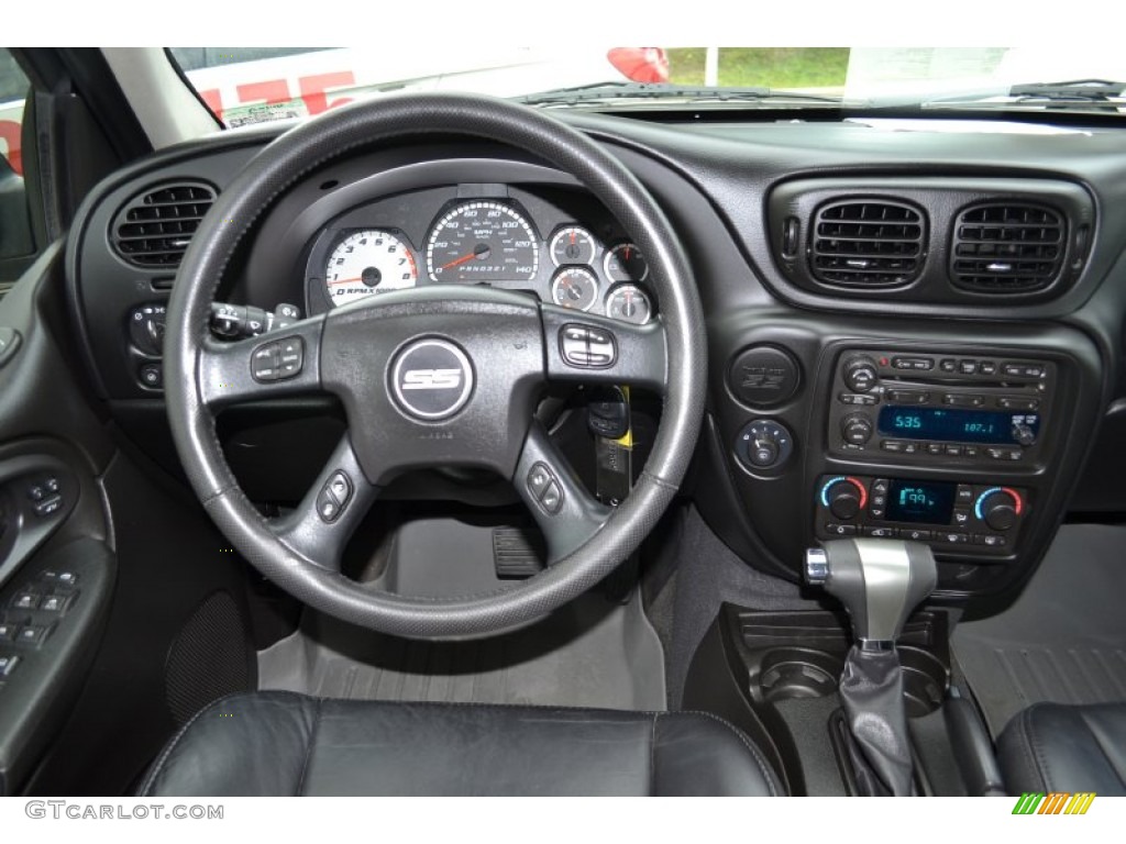 2008 Chevrolet TrailBlazer SS Ebony Steering Wheel Photo #69186286