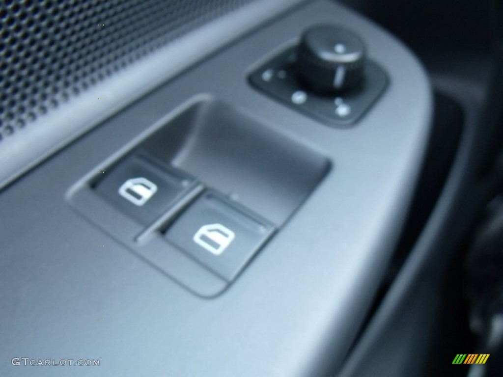 2008 R32  - United Grey Metallic / Anthracite photo #17