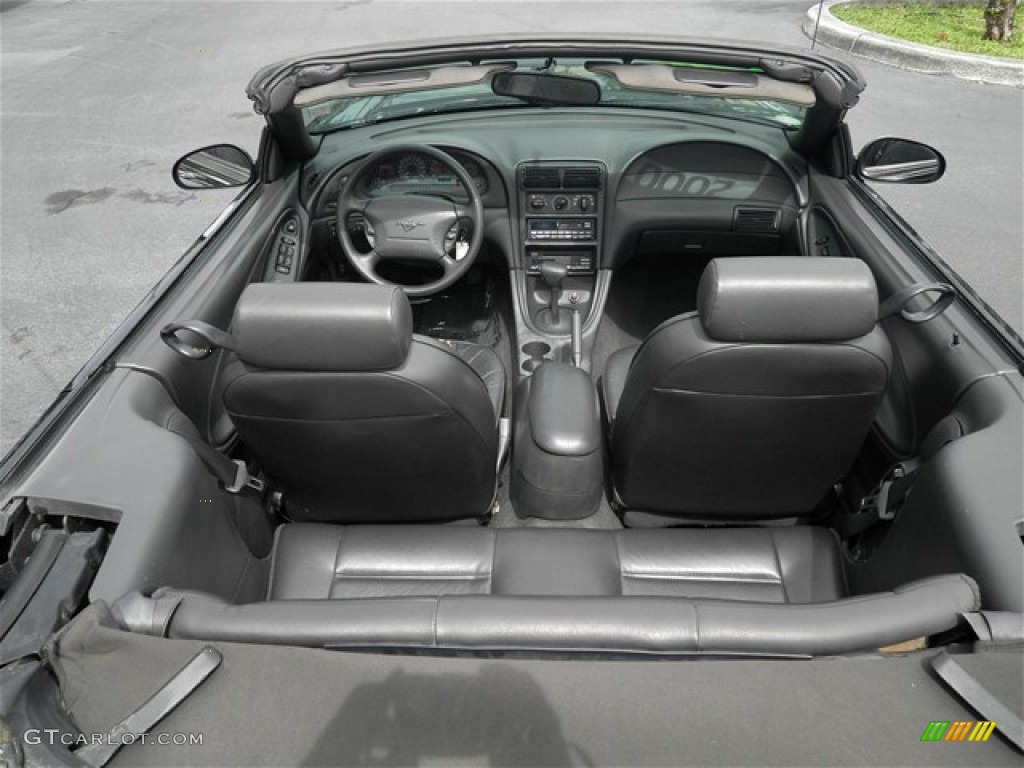 2000 Mustang V6 Convertible - Black / Dark Charcoal photo #17