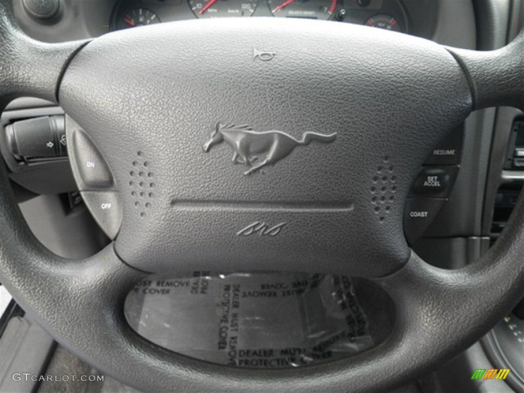 2000 Mustang V6 Convertible - Black / Dark Charcoal photo #42