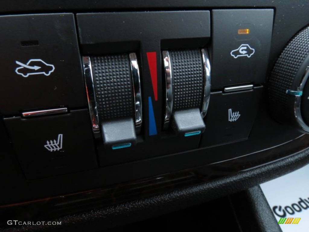 2012 Chevrolet Impala LTZ Controls Photo #69191902