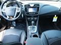 Black - 200 S Sedan Photo No. 5