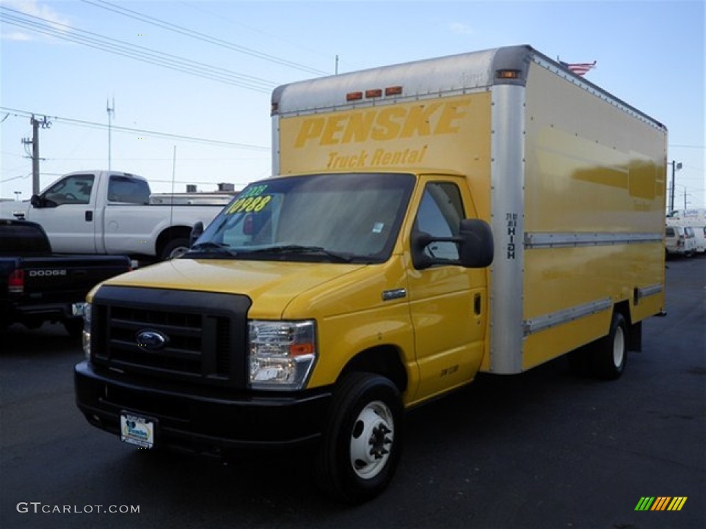 2008 E Series Cutaway E350 Commercial Moving Truck - Yellow / Medium Flint photo #8