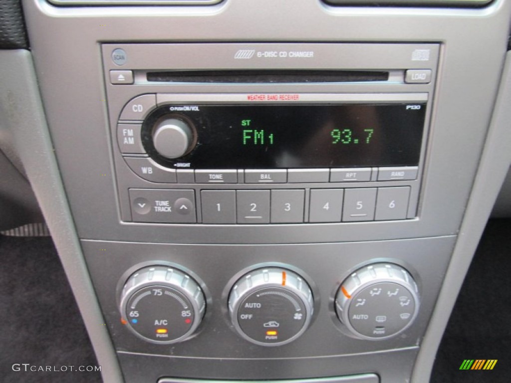 2006 Subaru Forester 2.5 XT Limited Controls Photos