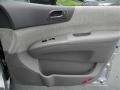 2007 Silver Kia Sedona LX  photo #24