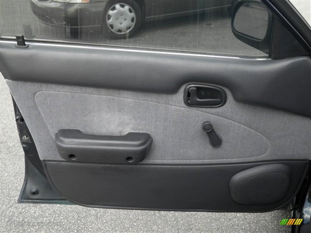 1996 Toyota Corolla 1.6 Gray Door Panel Photo #69199846