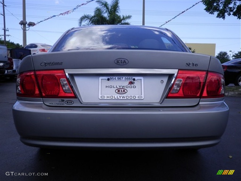 2003 Optima SE V6 - Diamond Silver / Gray photo #16