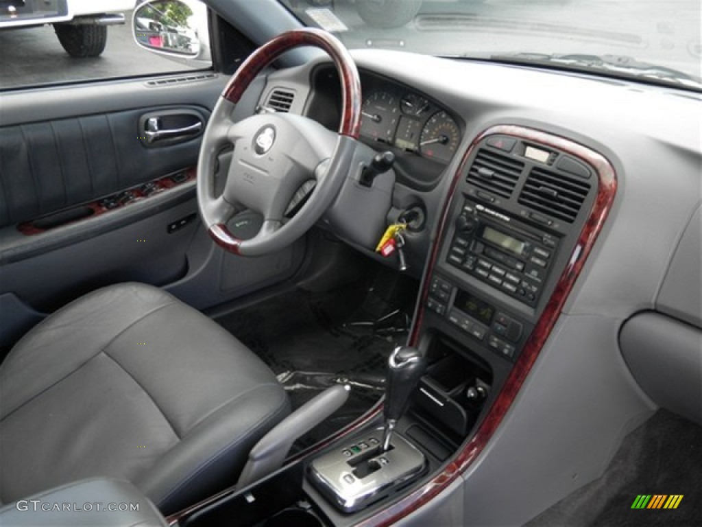 2003 Optima SE V6 - Diamond Silver / Gray photo #23