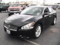 Super Black - Maxima 3.5 SV Photo No. 1