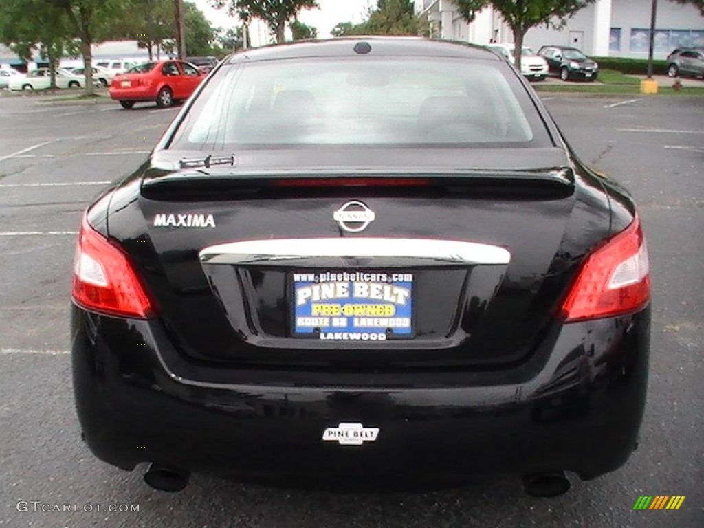 2010 Maxima 3.5 SV - Super Black / Charcoal photo #5