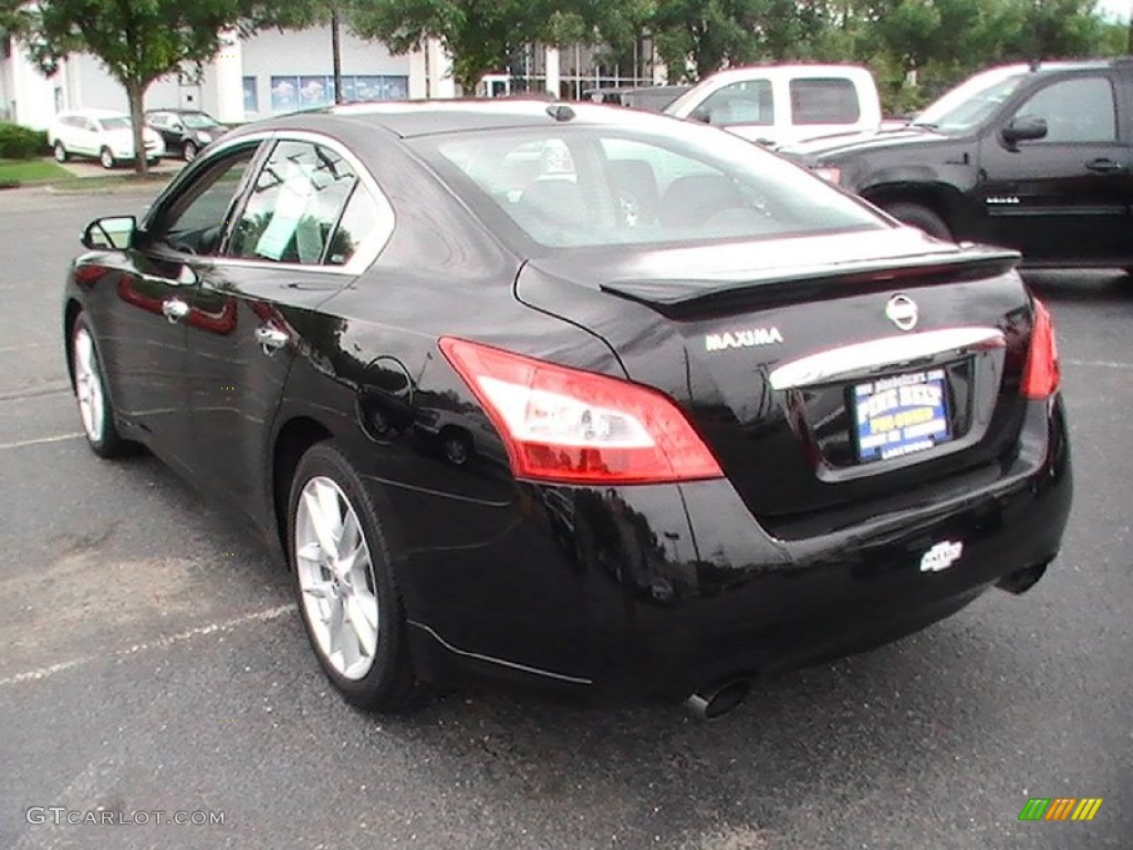 2010 Maxima 3.5 SV - Super Black / Charcoal photo #6