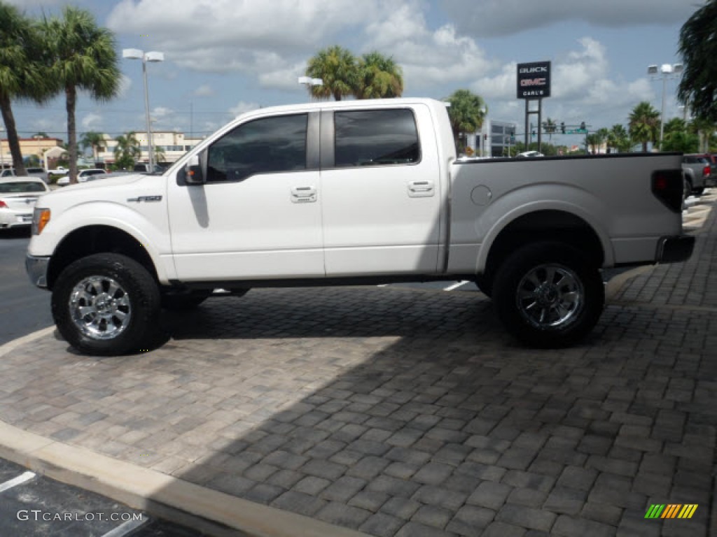 2010 F150 Lariat SuperCrew - White Platinum Metallic Tri Coat / Black photo #6