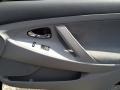 Black - Camry LE Photo No. 23